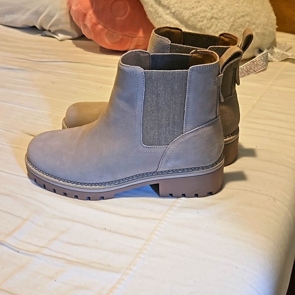 Crown vintage shoes